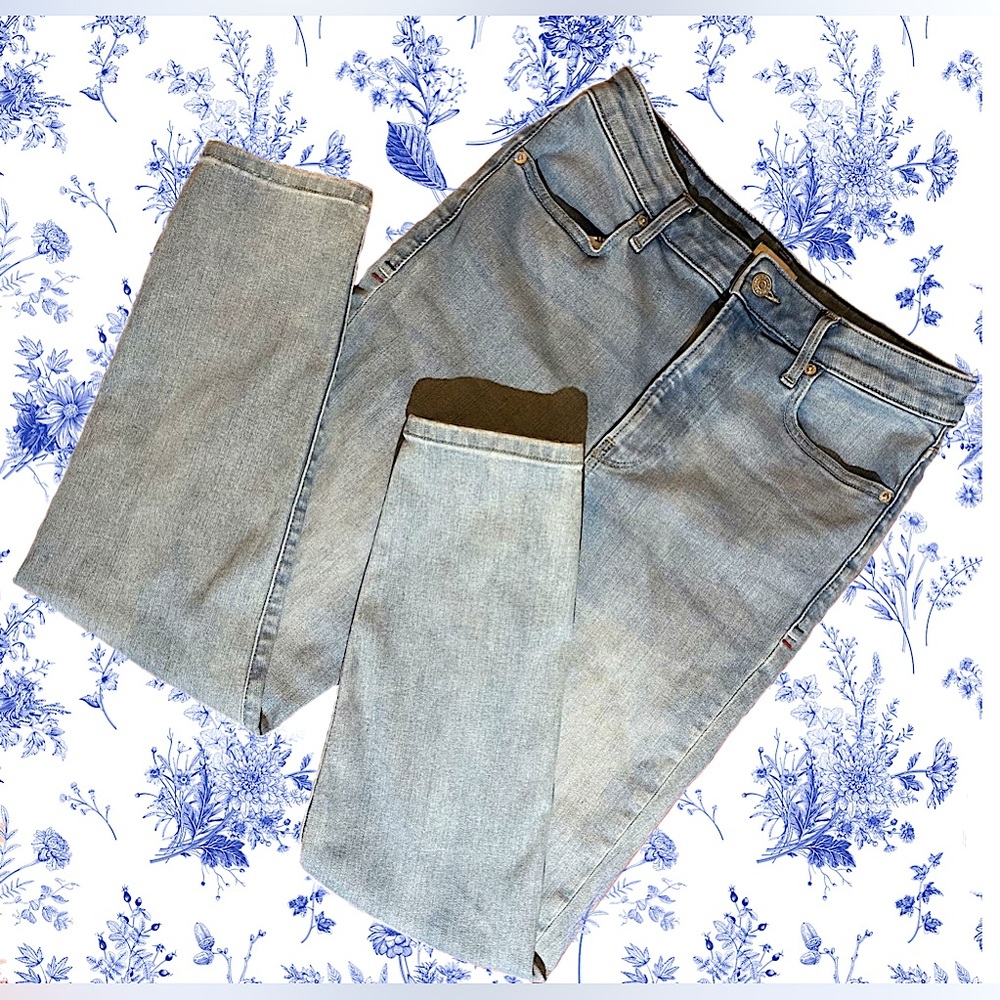 Tommy Hilfiger High Waisted Straight Leg Ankle Cropped Jeggings